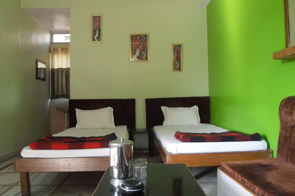 Deluxe Bedroom